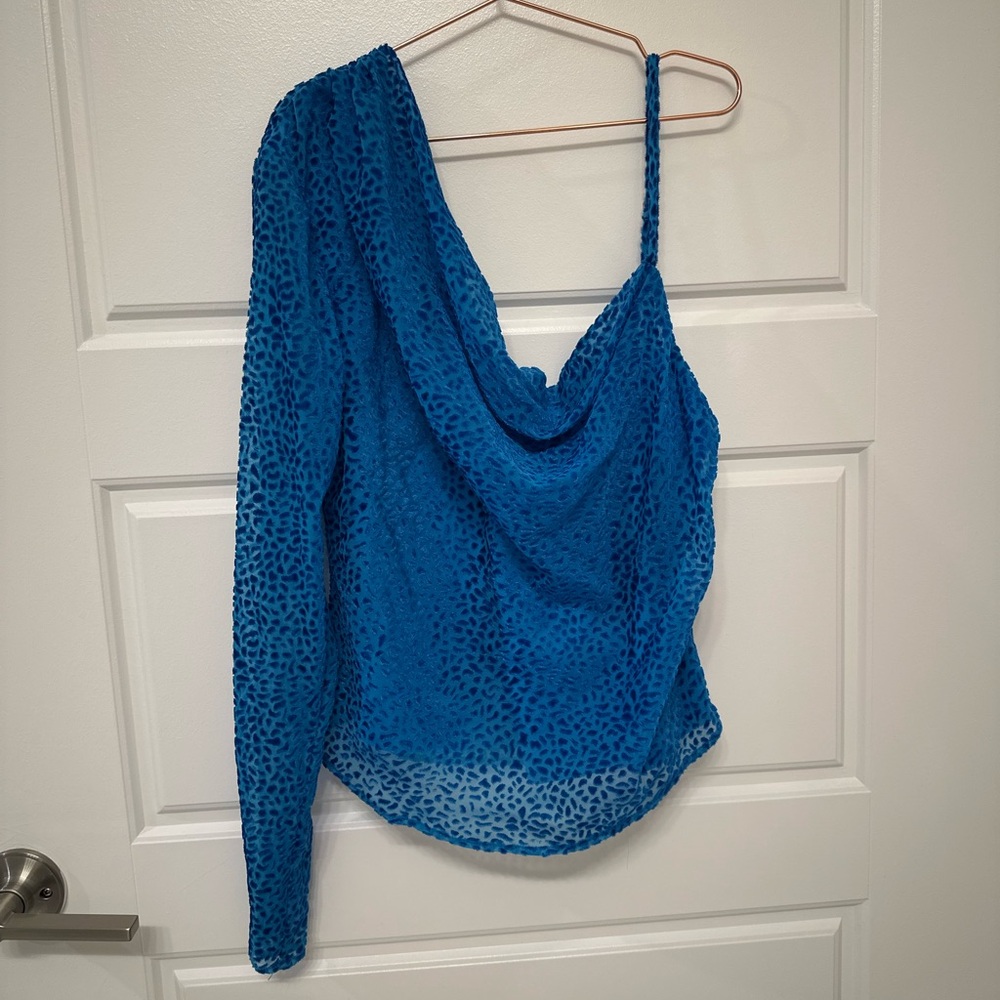 Pari NBD Blouse - Picture 3 of 3